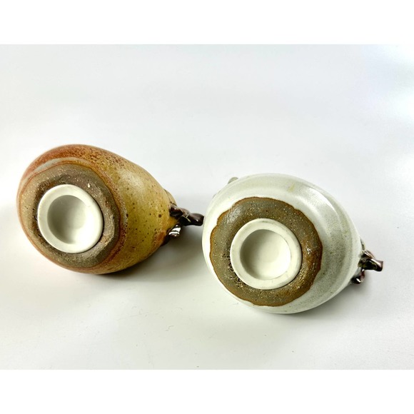 Vintage Art Pottery Chicken Rooster Salt And Pepper Shakers - Picture 9 of 13